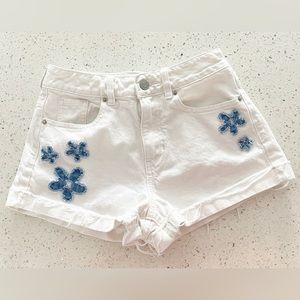 PacSun Eco Shorts White Denim Patched Blue Floral Mom Shorts Size 24